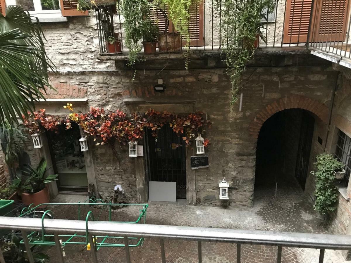 La Corte Di Camilla Lejlighed Como Eksteriør billede